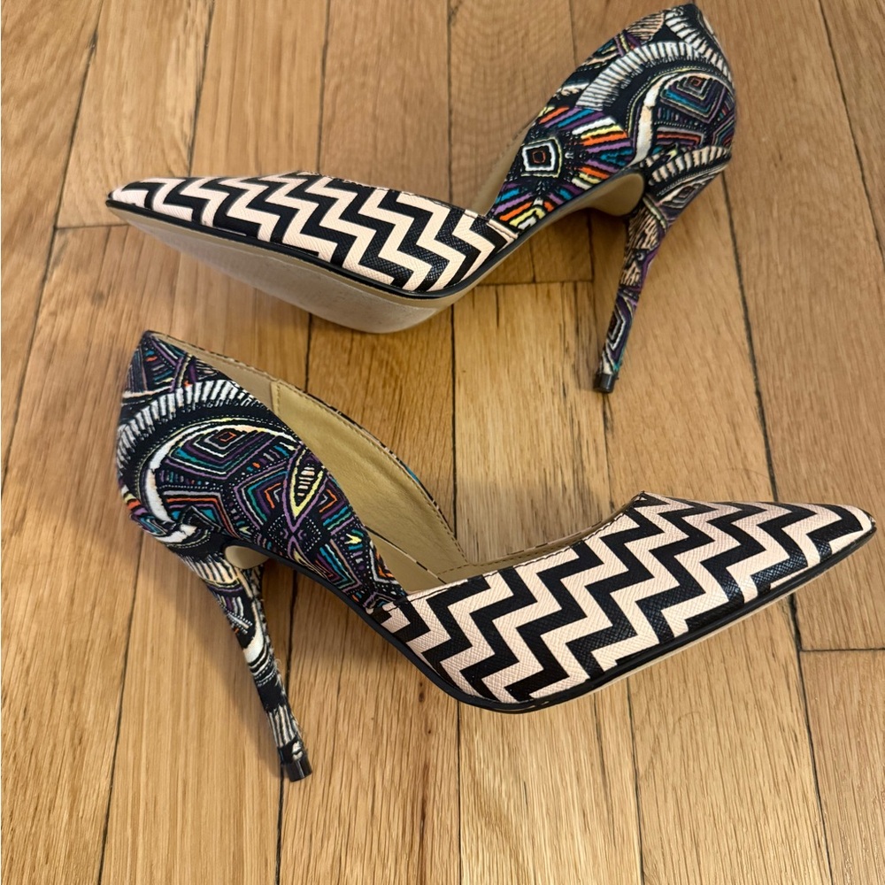 NWOT Nine West Zigzag Patterned Heels